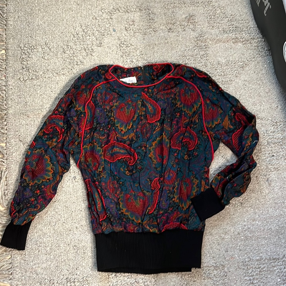 Leslie Fay vintage long sleeve paisley top, size 10.